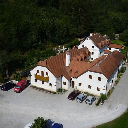 Pension Kadlcuv Mlyn Μπρνο Εξωτερικό φωτογραφία